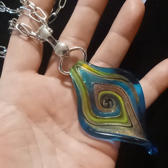 artisan glass pendant necklace on a doubled paperclip chain with toggle clasp - Picture 7 of 12